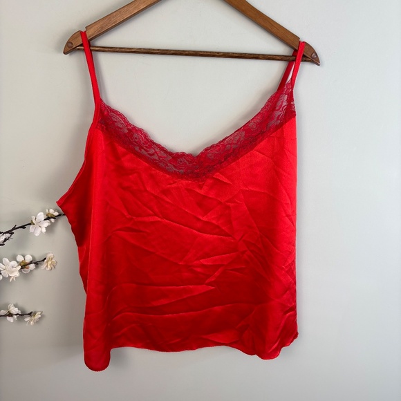Boohoo Plus Lace Trim cami NWT Size 14 (US) - Picture 4 of 4